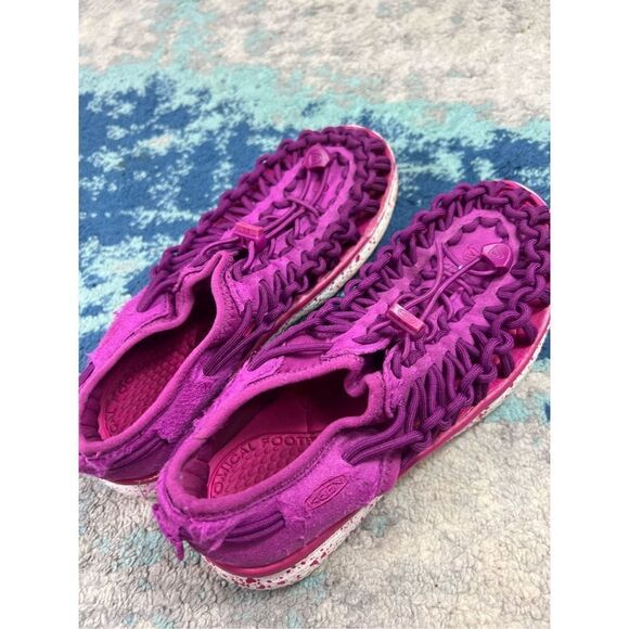 Keen Girls Shoes Size 2 - Picture 4 of 4